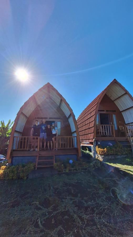 Family Rinjani Bungalow Sajang Екстер'єр фото