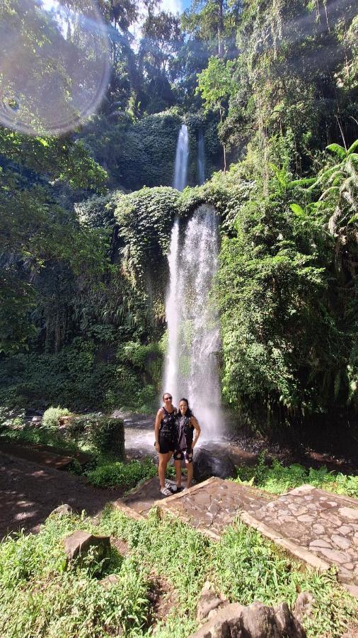 Family Rinjani Bungalow Sajang Екстер'єр фото